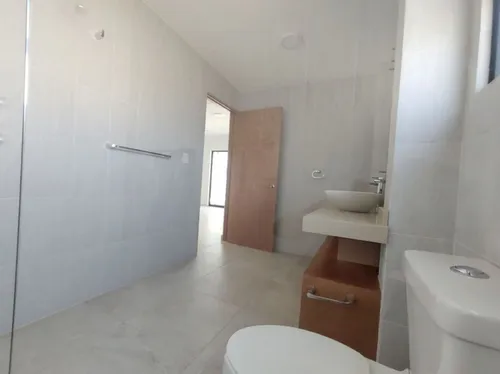 Casa Nueva En Venta En Club De Golf Paraiso Cuntry Club, Emiliano Zapata Morelos.