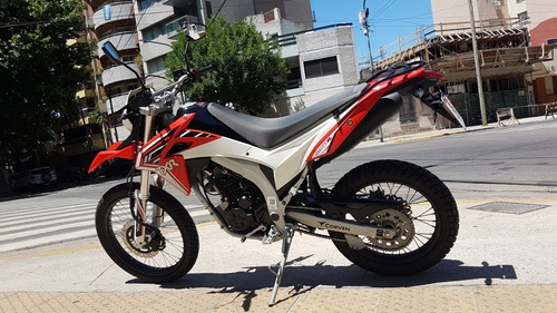 Imagen 8 de 15 de Corven Triax 250l Financio Permuto Qr Motors