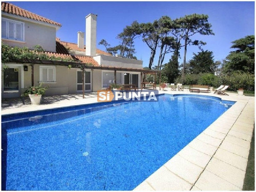 Imagen 4 de 7 de Casa En Venta