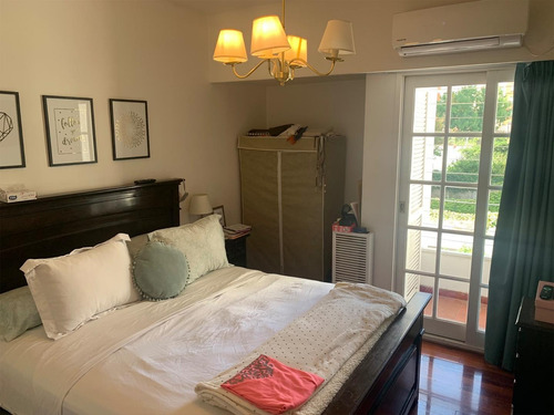 Duplex En Villa Del Parque 4de Ambientes Más Dependencia