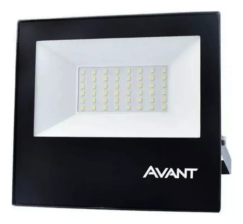 Refletor LED Avant Slim Refletor LED 50W com luz branco-quente e carcaça preto 110V/220V