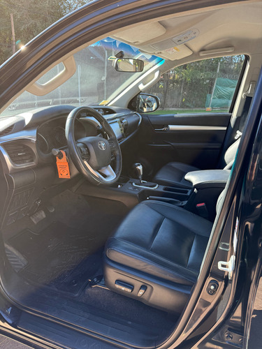 Toyota Hilux Automática Srx