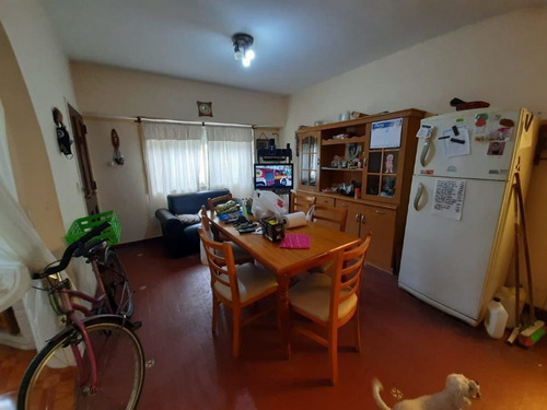 Imagen 4 de 14 de Casa Con Departamento En Venta En Ituzaingo Norte
