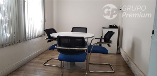 Casa En Arriendo De 12 Dorm. En Las Condes