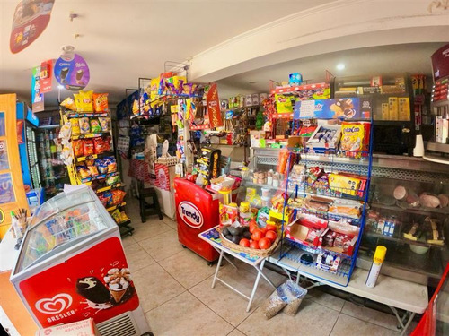 Gran Casa Con Local Comercial 4 Dorm. En Ñuñoa