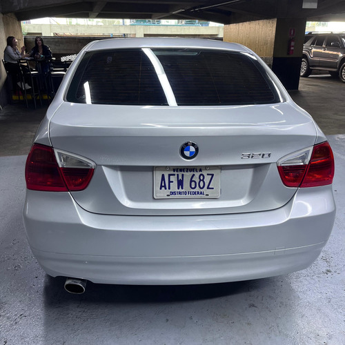 Bmw 320i 2007