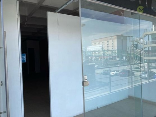 Imagen 2 de 5 de Local Planta Alta Renta 54 Mts2 Plaza Atalya