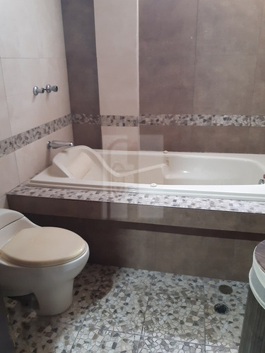 Imagen 11 de 14 de : En Venta Townhouse En El C.r. Villas El Ingenio