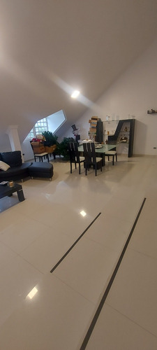 Chalet Moderno De 5 Hab 7 Baños 8 Puestos Porcelanato