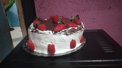 Imagem 1 de 1 de Bolo De Chocolate