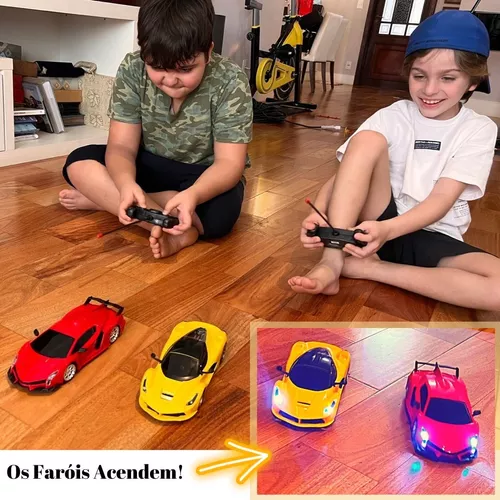 Carro controle remoto sem fio Racing 4 funções recarregável – DM Toys