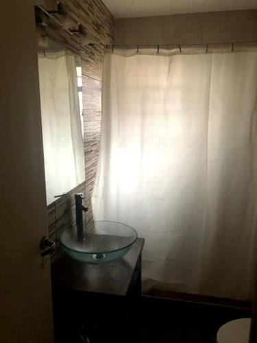 Imagen 5 de 5 de Depto 4 Ambientes En Pb En Complejo - A Del Valle Al 1200 - Muñiz