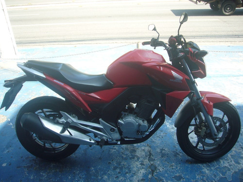 Honda Cb 250 Twister Vermelha Com Abs Troca Financia Cartao