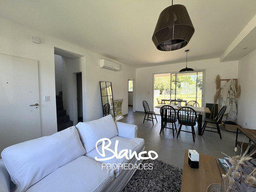 Casa En Venta En Pilar, G.b.a. Zona Norte