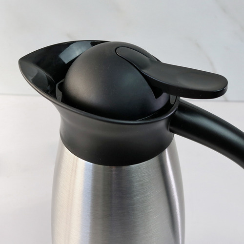 Casita Garrafa Térmica Inox 1.5L prateado e preto lisa