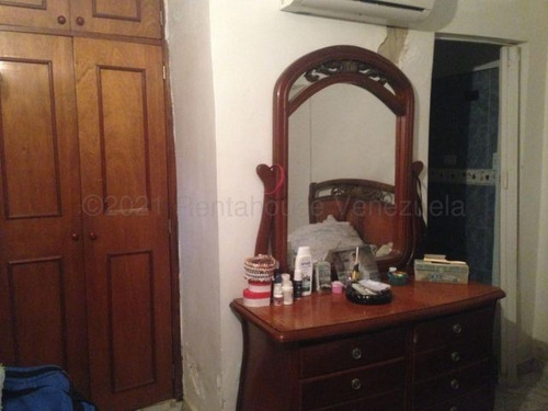 Imagen 22 de 30 de Casas En Venta Cabudare La Puerta, Selena Pacheco Telf. 04245197639 Codigo 22-13547 Lara, Venezuela