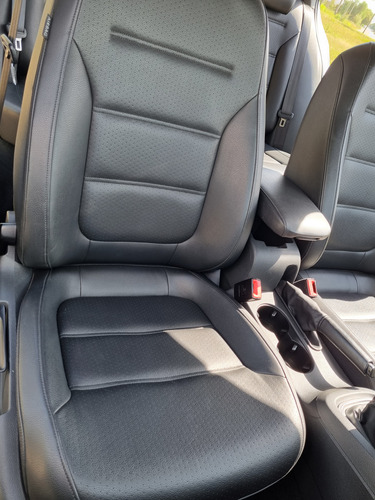 Volkswagen Vento 2.5 Luxury 170cv