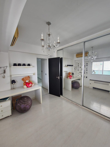 Exclusivo Dúplex 4 Ambientes Con Doble Balcón Aterrazado En Caballito Premium