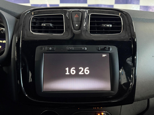Renault Sandero Int16cvt
