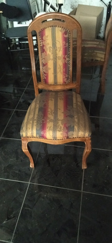 Comedor Extensible Con 5 Sillas, Redondo (Usado)