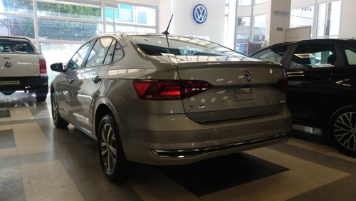 Volkswagen Virtus 1.6 Msi Highline At Mr1