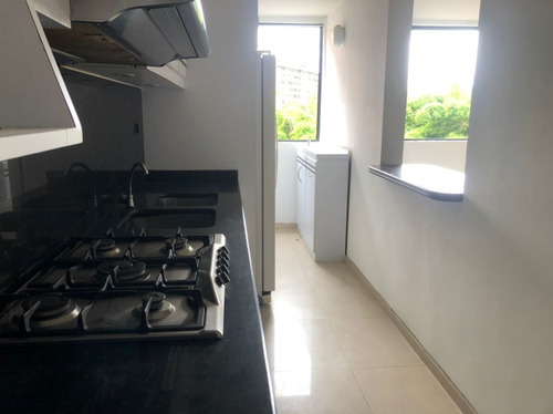 Imagen 7 de 16 de Se Alquila Apartamento 102m2 Parque Caiza