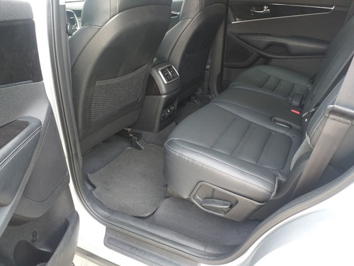 Imagen 8 de 15 de Kia Sorento 2016 3.3l Ex Pack Nav 7 Pas Mt