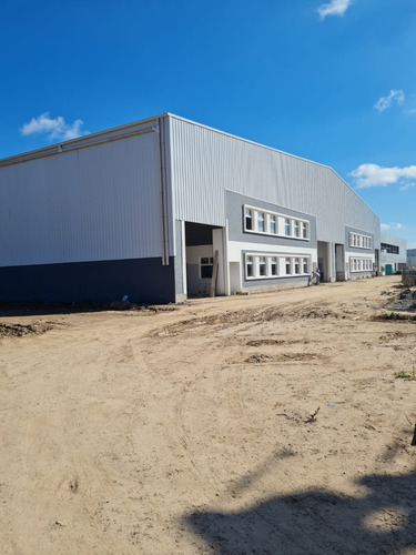 Imagen 5 de 23 de Nave Industrial 2000 M2 A Estrenar