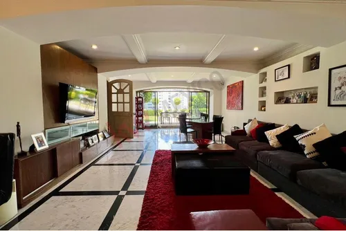 Fantástica Propiedad En Venta - Paseo De Los Laureles, Bosques De Las Lomas