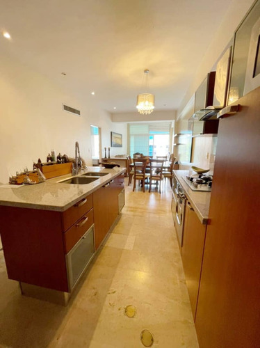 Imagen 8 de 20 de Las Mercedes Apartamento Altamente Moderno