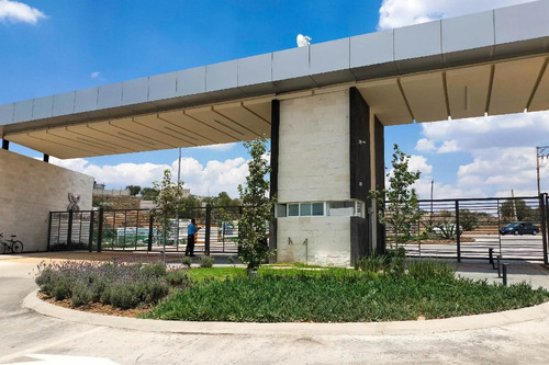 Casa En Cto. Monte De Los Olivos 130, No. 113, 42083 Pachuca De Soto, Hidalgo. (ov)