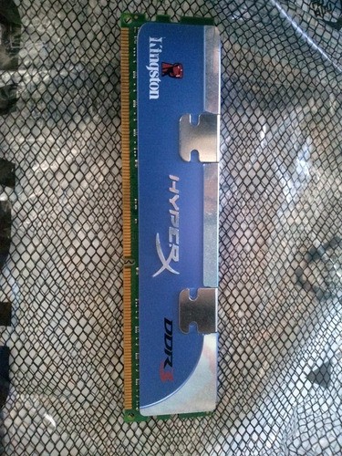 Imagem 2 de 3 de Memória Ram 2gb Ddr3 Gamer