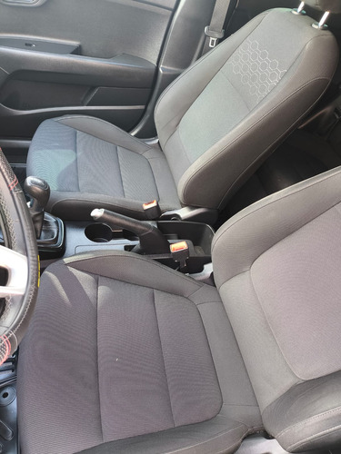 Kia Rio 1.6 Lx Hatchback Mt