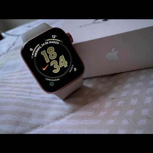 Apple Watch Series  6 Con Caja Y Cargador