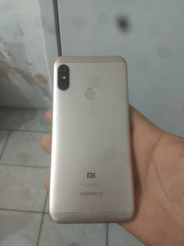 Smartphone Xiaomi Mi A2 Lite Gold