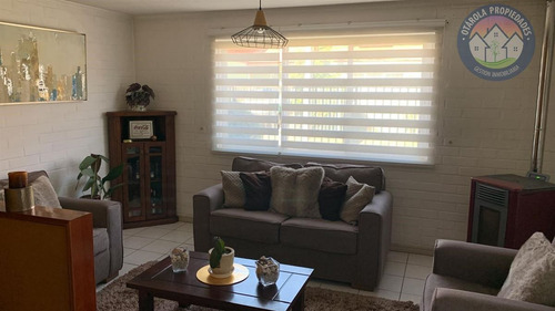Casa En Venta De 3 Dorm. En Temuco