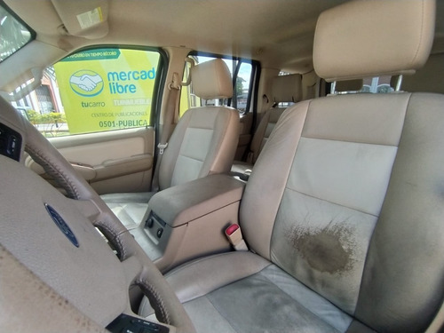 Imagen 6 de 13 de Ford Explorer