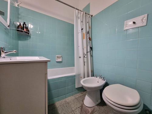 Local A La Calle Venta V Crespo Con Vivienda Renta