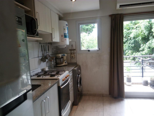 Imagen 3 de 8 de Monoambiente En Venta En Caseros