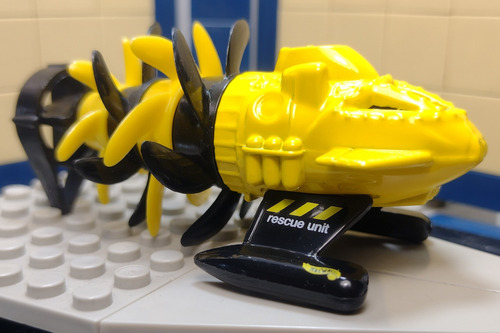 Priviet Fantasia Fathom This (ocean Blasters Hot Wheels Hw 1 Amarillo (Usado)