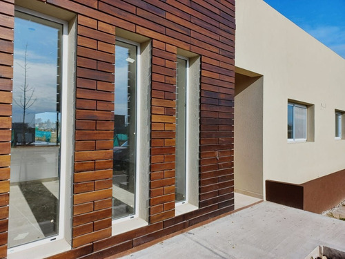 Imagen 4 de 28 de Antonini Modet - Casa En Venta En Santa Lucía