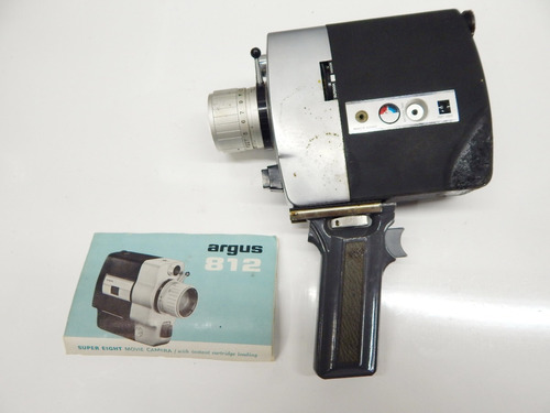 Antiga Câmera 8mm Vintage Cinema Com Manual E Bolsa Em Couro