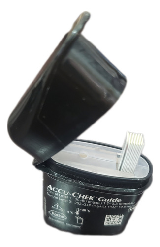 Tiras Guide Accu-chek 10 Tiras Pote Sem Caixa, Emb. Lacrada Cor Branco