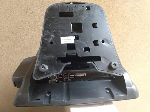 Pos Radiant Ncr P1515 Atom 270 1gbram Hd 250gb Xp Tela Touch