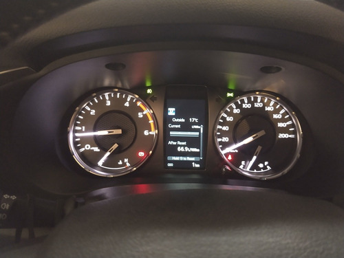 Toyota Hilux 2021 2.8 Cd Srx 177cv 4x4 At