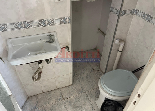 Venta Casa 2 Dormitorios Con 2 Depósitos Buceo