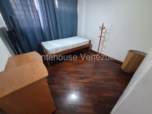 Tg Apartamento En Piso Bajo Con Pozo De Agua, En Alquiler, Canon Incluye Condominio, En Santa Eduvigis 25-18127 Ys