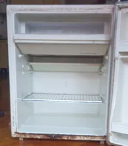 Comprar Heladera Bajomesada Coventry Usada.