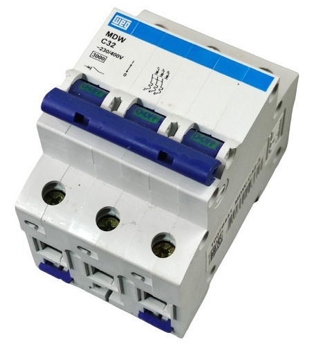 Breaker Termomagnético 3x32 Amp 230/ 400v Weg Mdw C32