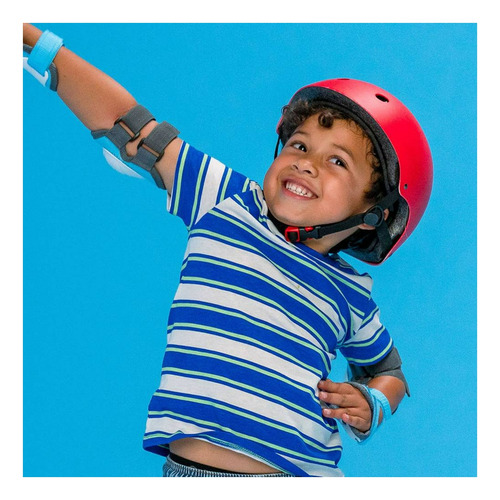 Set De Protección Yvolution Con Casco, Muñequeras Y Coderas